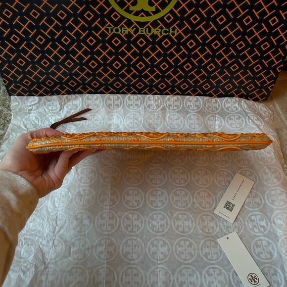 Tory Burch T Monogram Embroidered Straw Pouch Orange Citrine - Picture 2 of 11